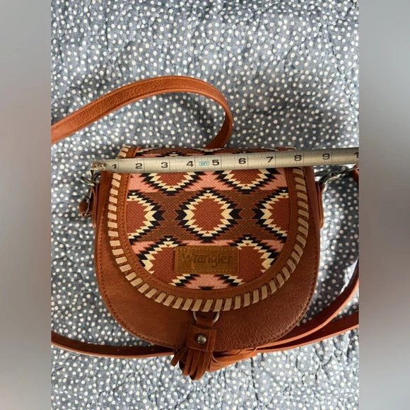 Wrangler Brown & Tan Aztec Crossbody Bag - Picture 5 of 7